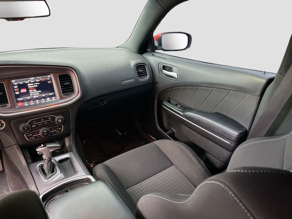 Used 2019 Orange Dodge R/T Scat Pack image 22