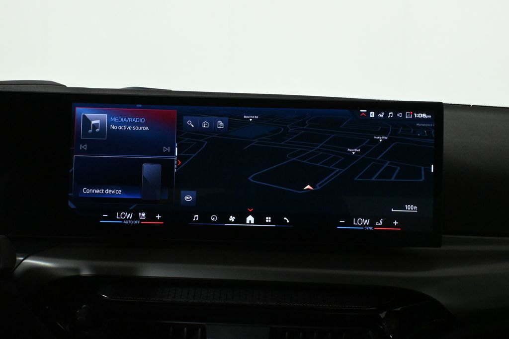 Thumbnail: 2026 BMW 2 Series - 22