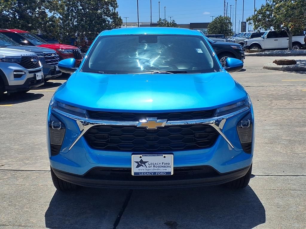 2026 Chevrolet Trax LS - 5
