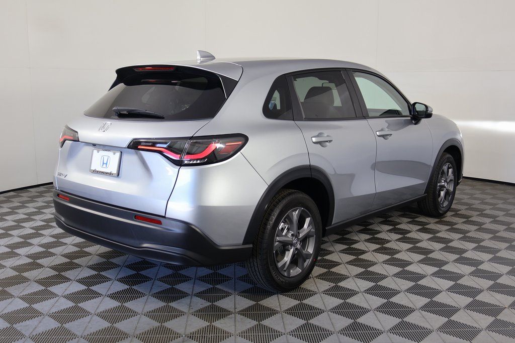 Thumbnail: 2026 Honda HR-V - 2