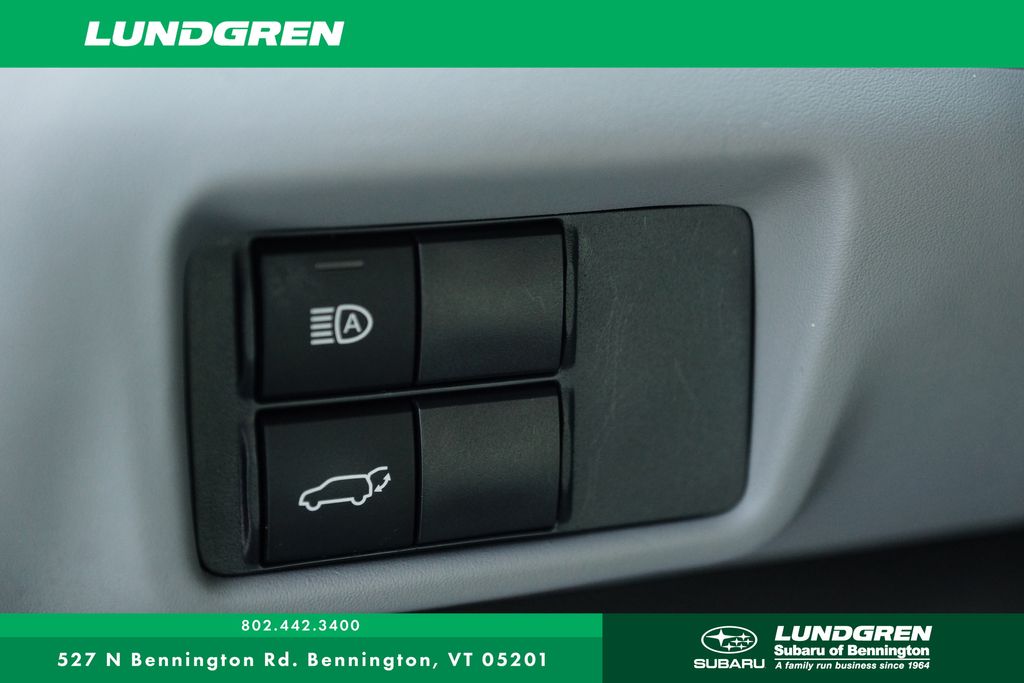 Used 2021 Toyota Highlander SUV