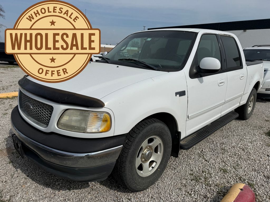 Oxford White Clearcoat 2001 Ford F-150 XLT Crew Cab SB Pickup Truck Rear-Wheel Drive 4-Speed Automatic Overdrive