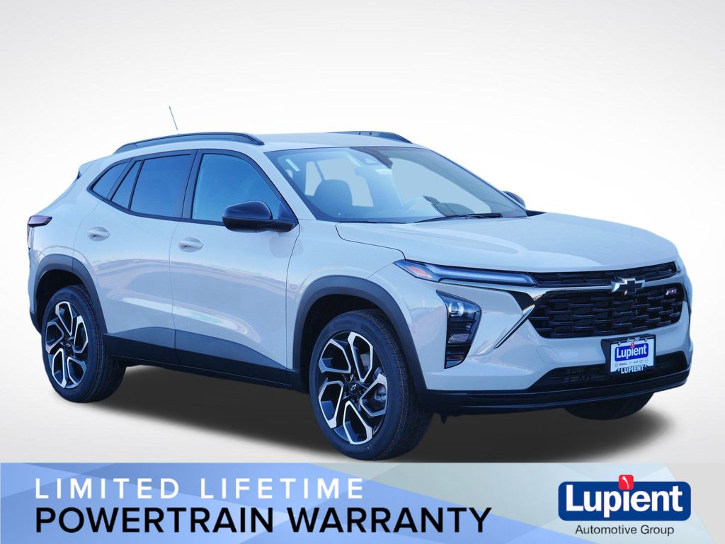 White Sands 2026 Chevrolet Trax RS with 2RS FWD SUV / Crossover Front-Wheel Drive 6-Speed Automatic