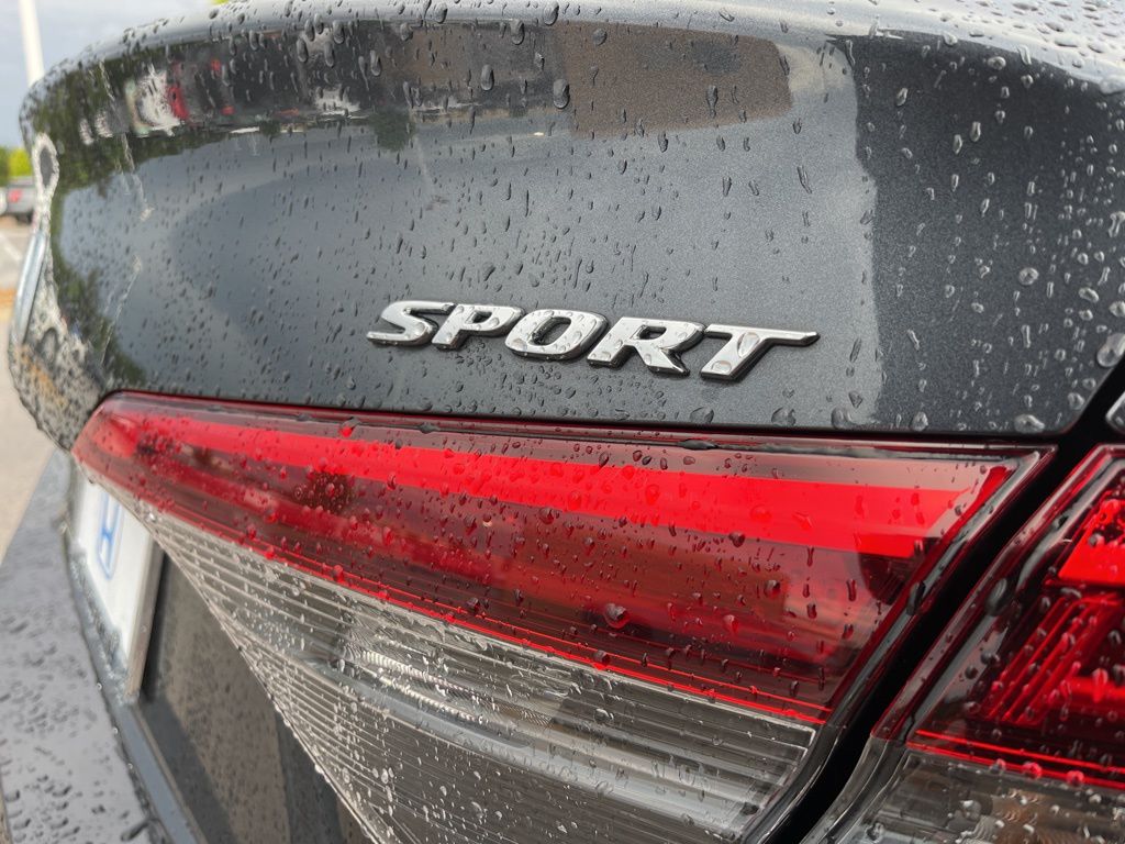 Thumbnail: 2024 Honda Civic - 9