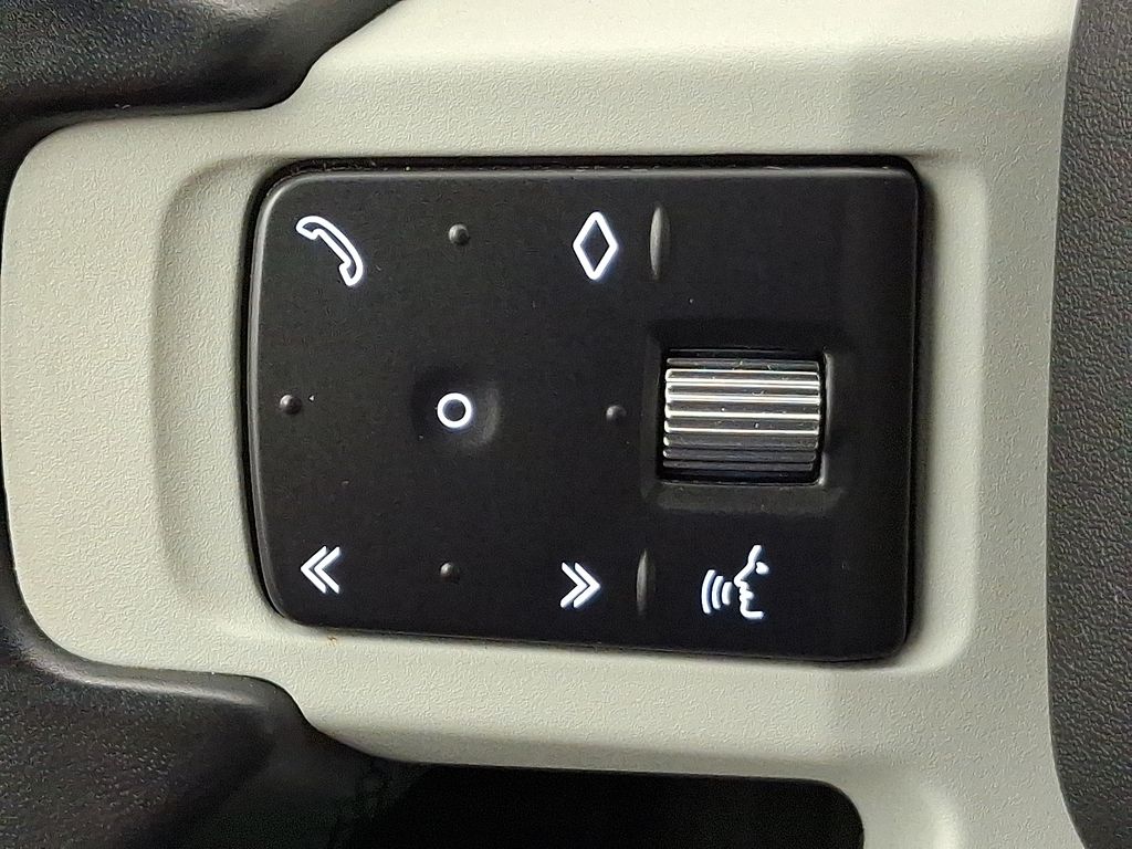 Thumbnail: 2023 Land Rover Defender - 23