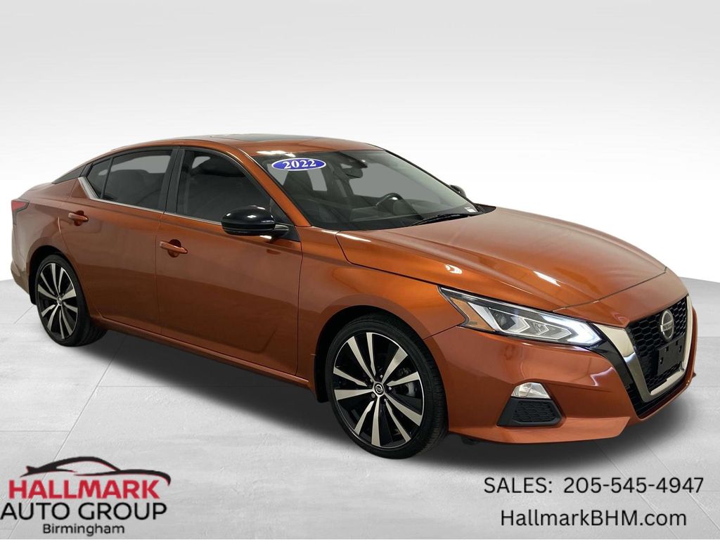 2022 Nissan Altima 2.0 SR