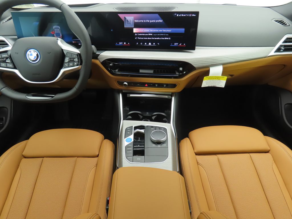 Thumbnail: 2026 BMW i4 - 13