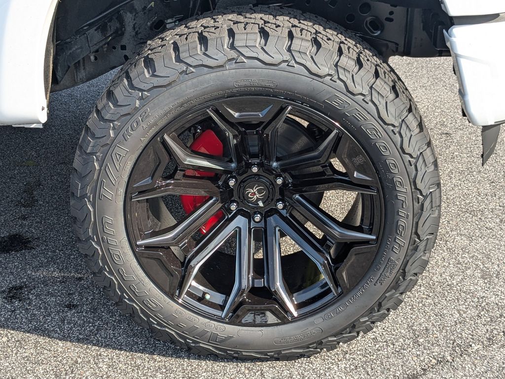 2025 Ford F-150 Black Widow