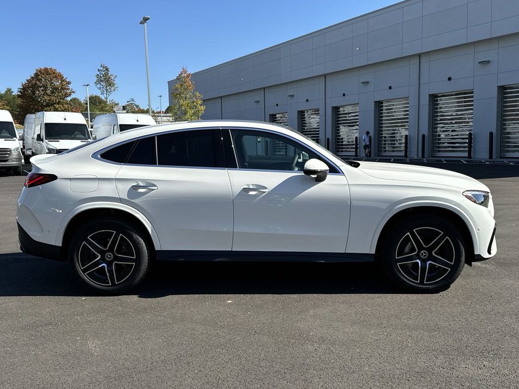 2025 Mercedes-Benz GLC GLC 300 Coupe 9