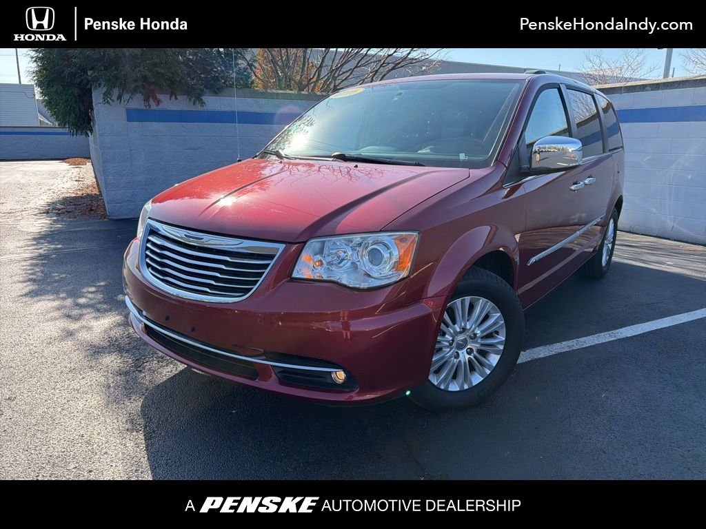 2014 Chrysler Town & Country  -
                  Indianapolis, IN
