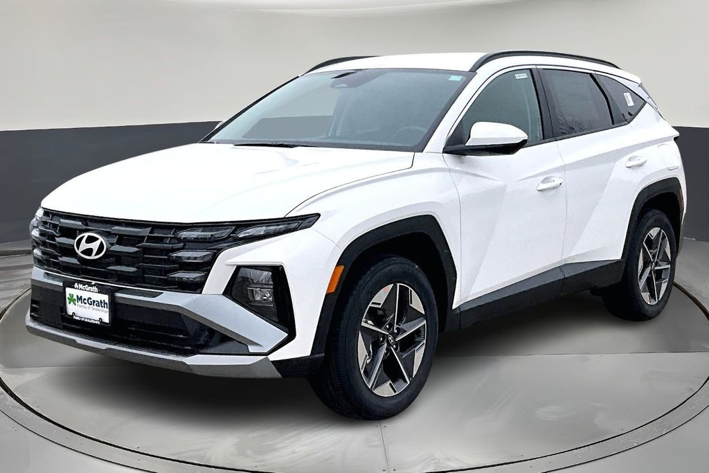 New 2026 White Hyundai SEL image 2