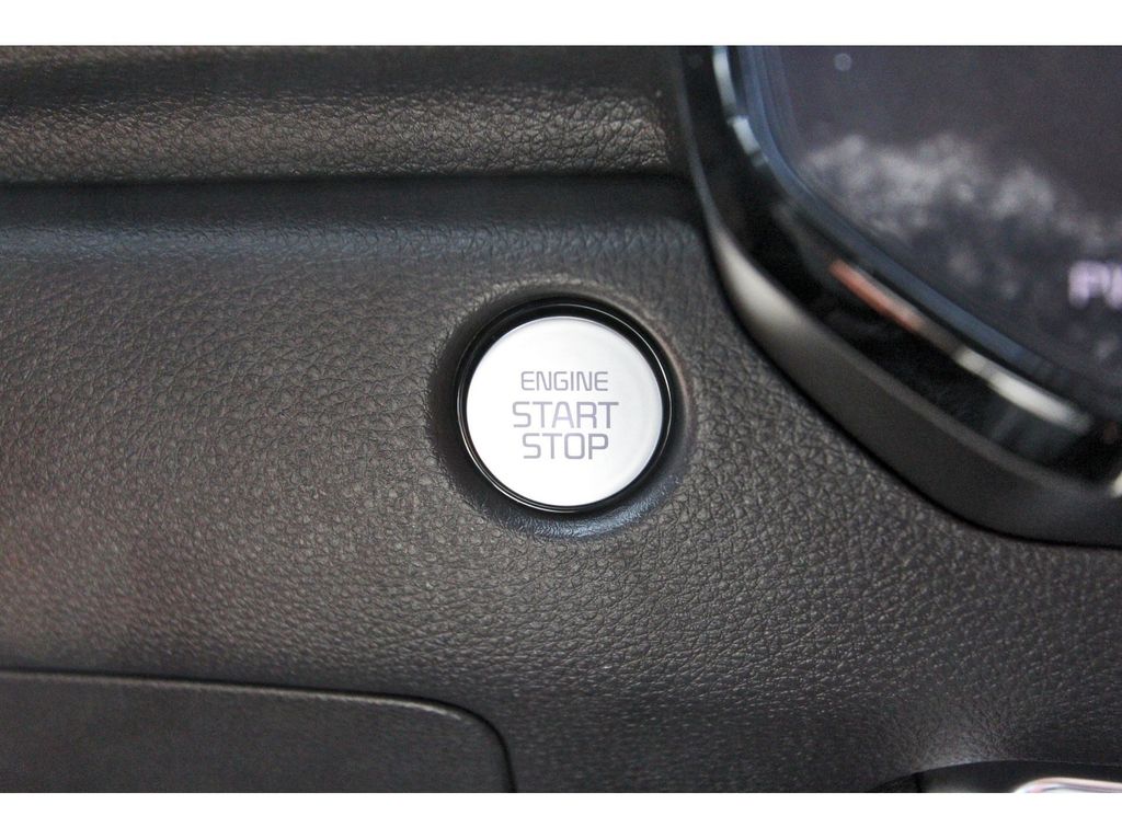 New 2026 Kia Carnival MPV Van