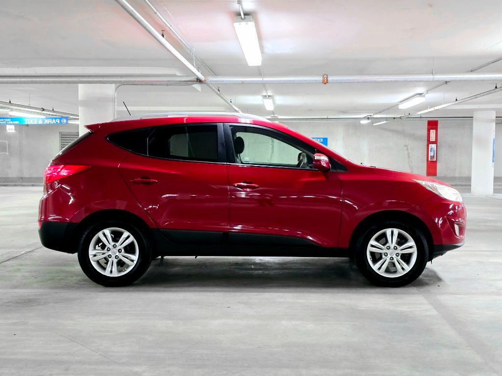 2013 Hyundai Tucson GLS 18