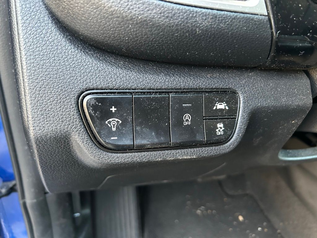 Thumbnail: 2021 Kia Seltos - 18