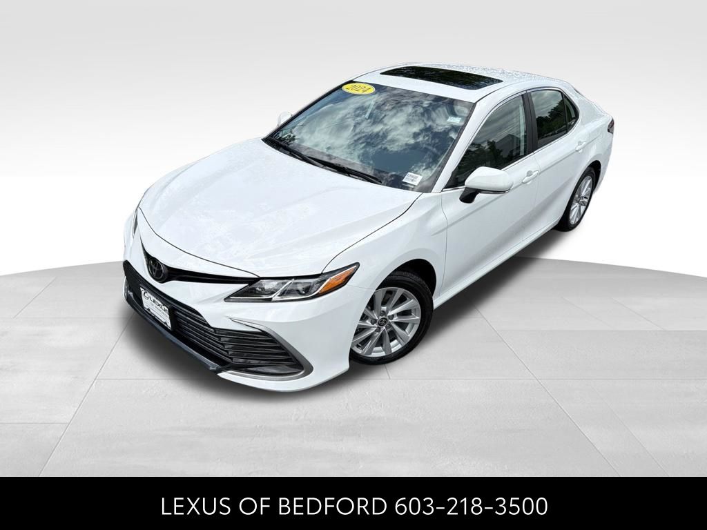 Ice Edge 2024 Toyota Camry Sedan Front-Wheel Drive 8-Speed Automatic