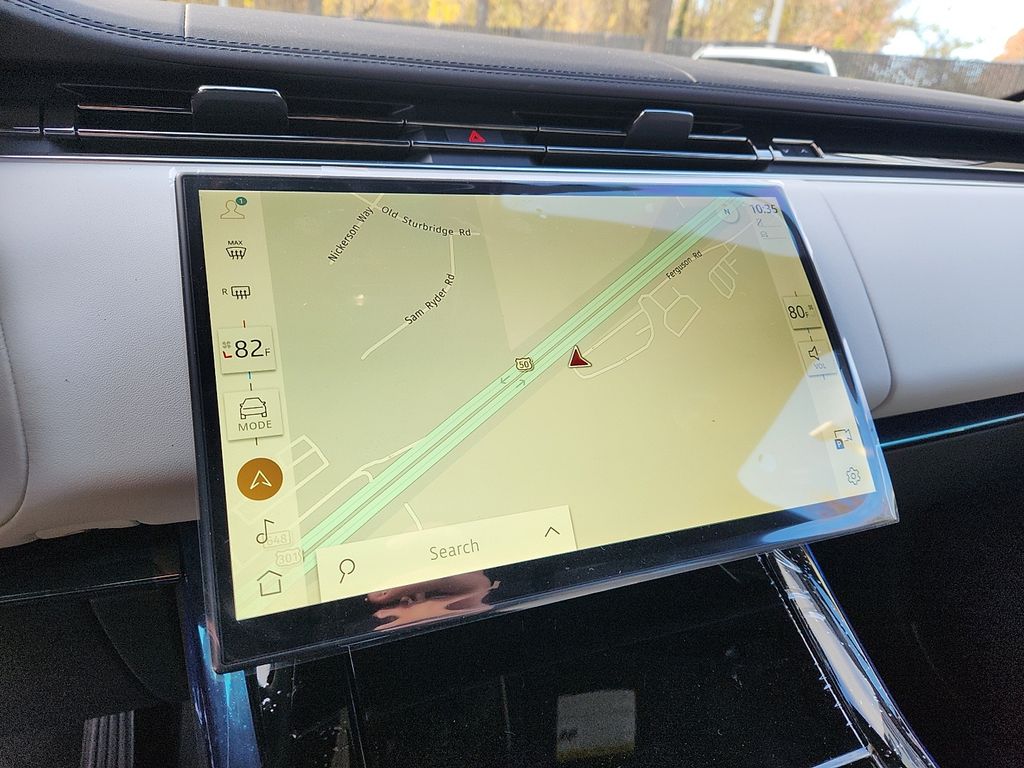 Thumbnail: 2025 Land Rover Range Rover Sport - 8