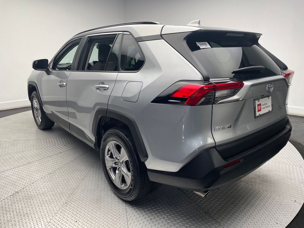 2023 Toyota RAV4 XLE 7