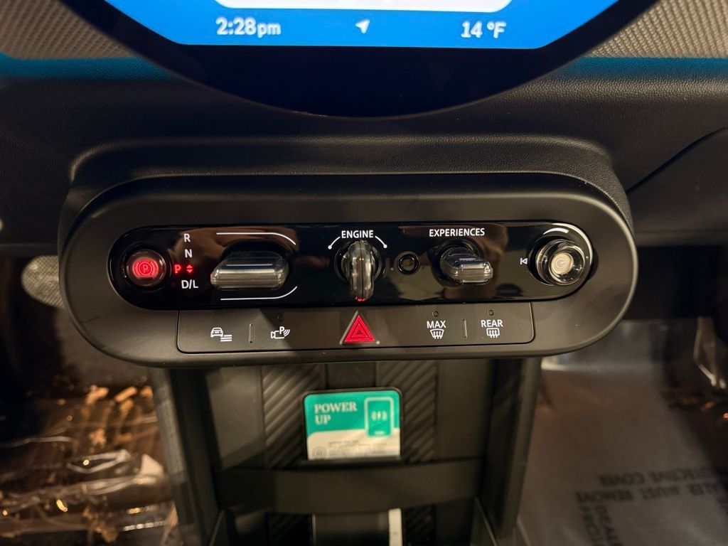 Thumbnail: 2026 MINI Cooper - 18