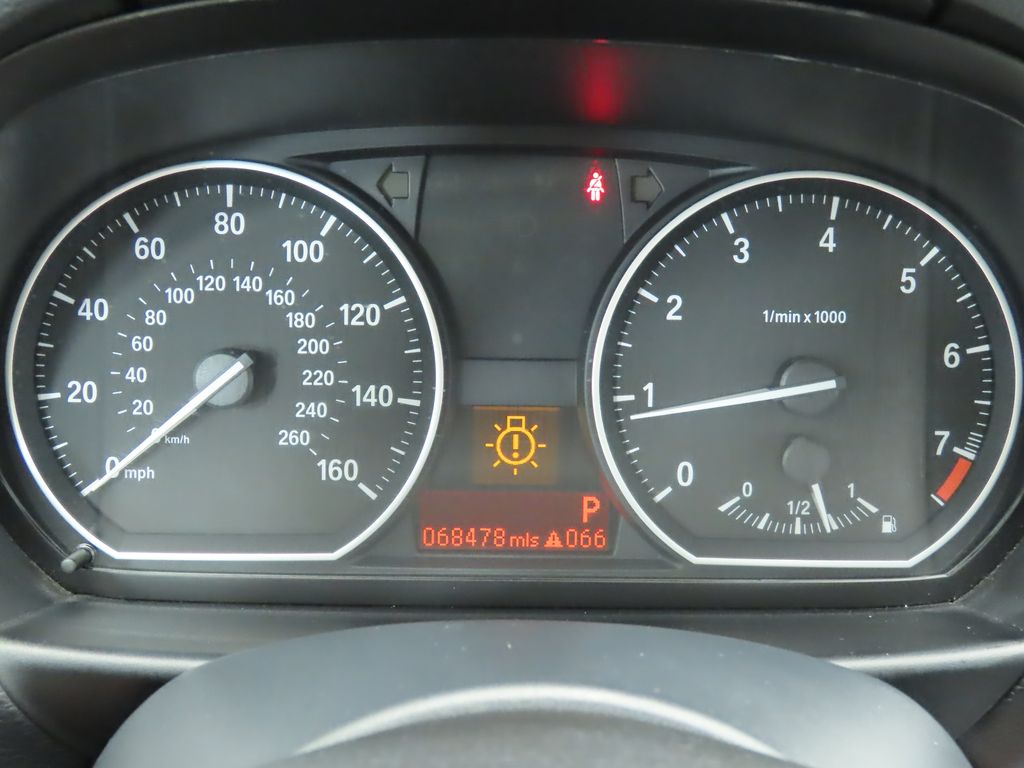 2009 BMW 1 Series 128i 31