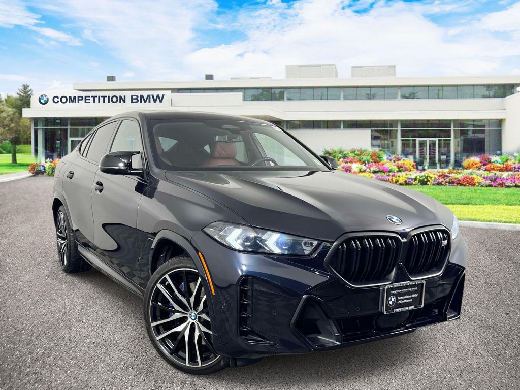 2025 BMW X6 M60i xDrive AWD