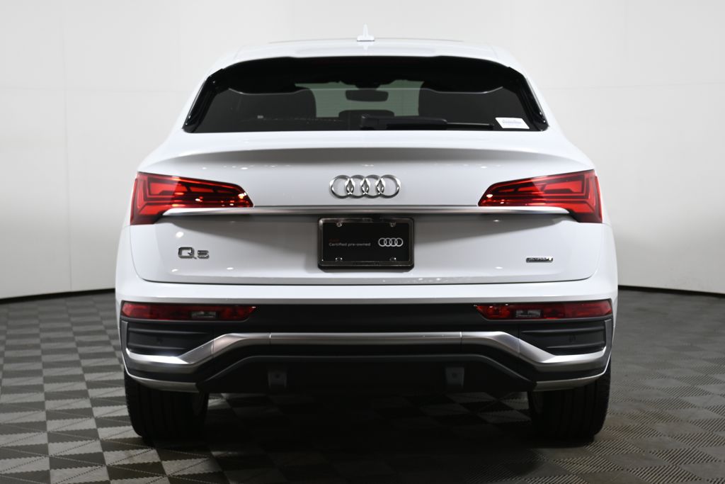 Thumbnail: 2025 Audi Q5 - 6