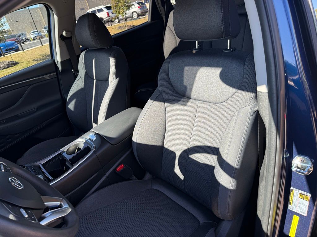 Thumbnail: 2022 Hyundai Santa Fe - 12