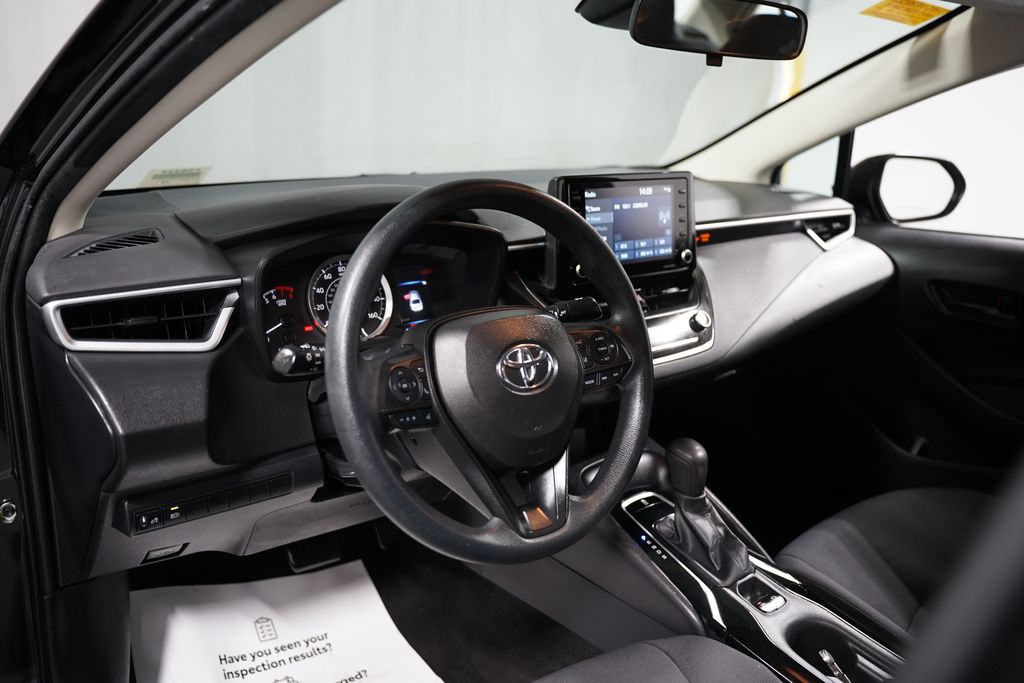 2022 Toyota Corolla LE 11