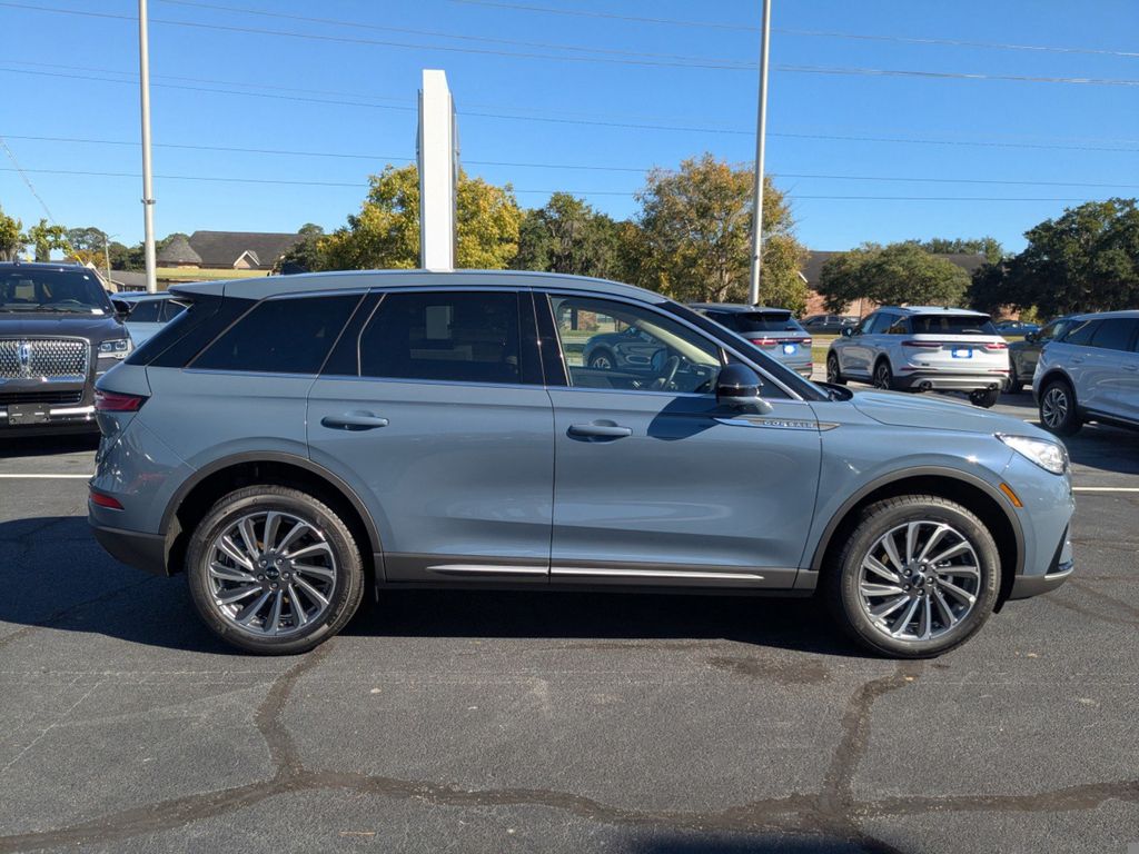 2025 Lincoln Corsair Reserve