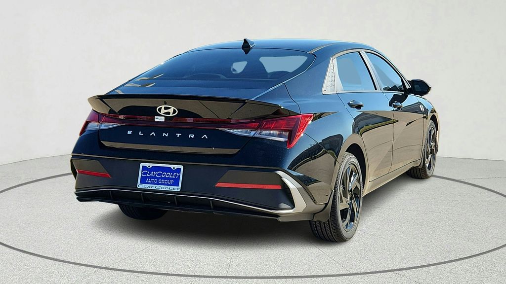 2026 Hyundai Elantra