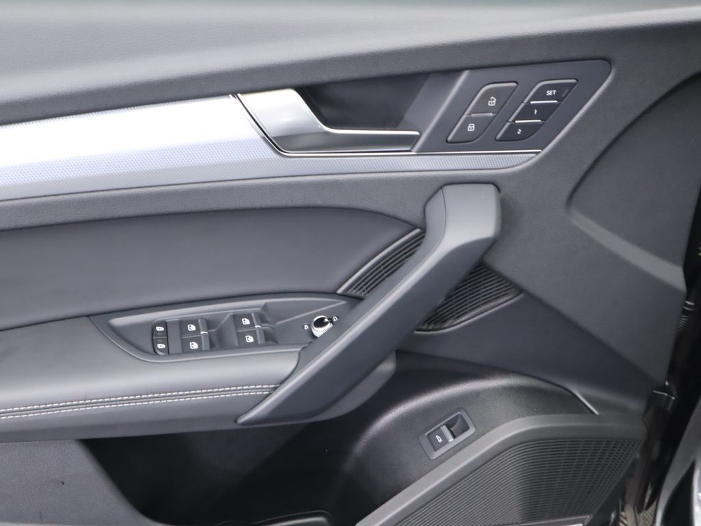 2024 Audi Q5 e Premium 23