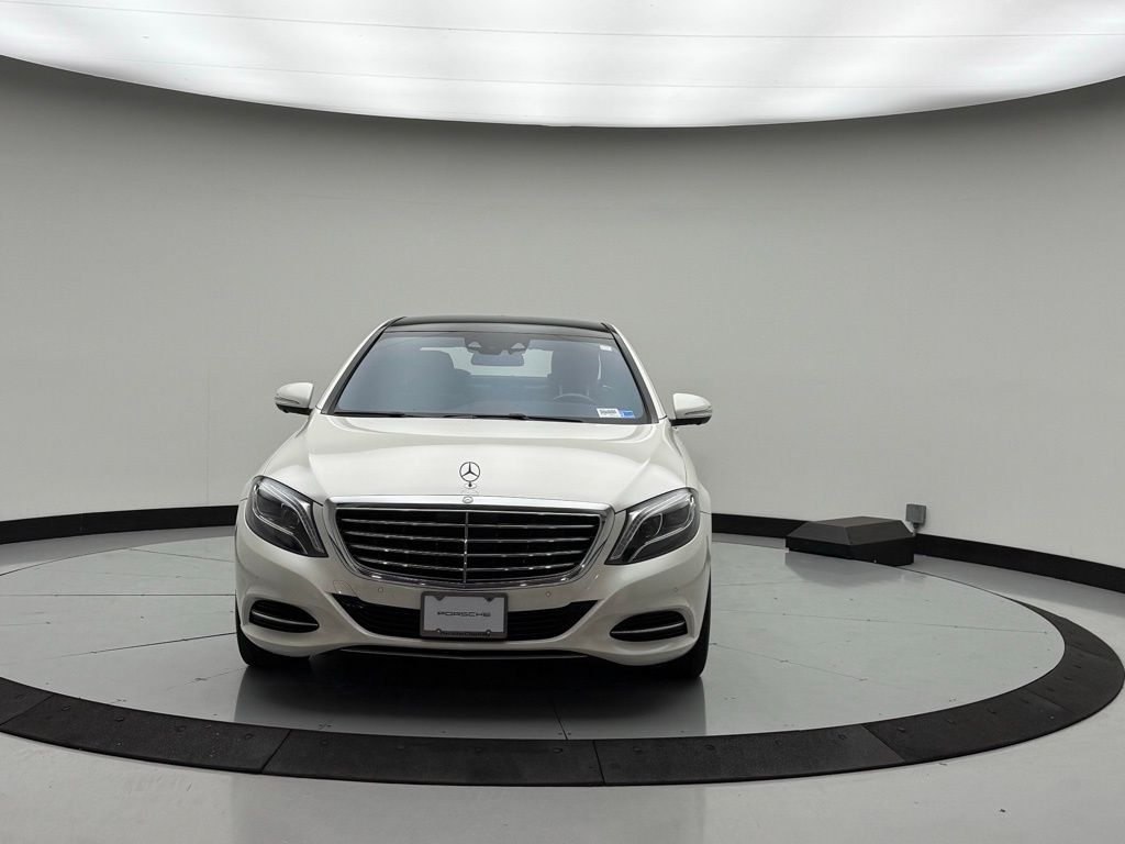 Thumbnail: 2016 Mercedes-Benz S-Class - 9