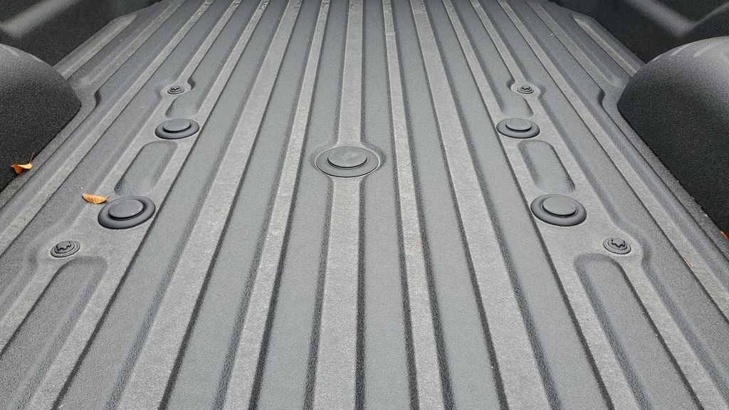 New 2026 White Ford XLT image 36