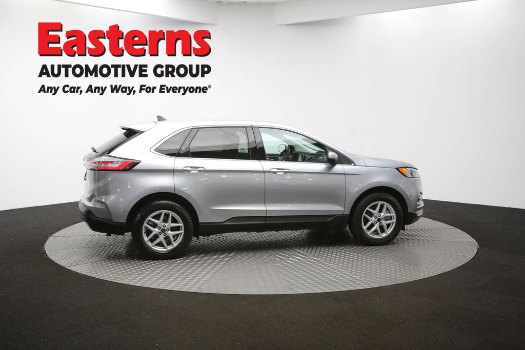 Used 2024 Silver Ford SEL image 41