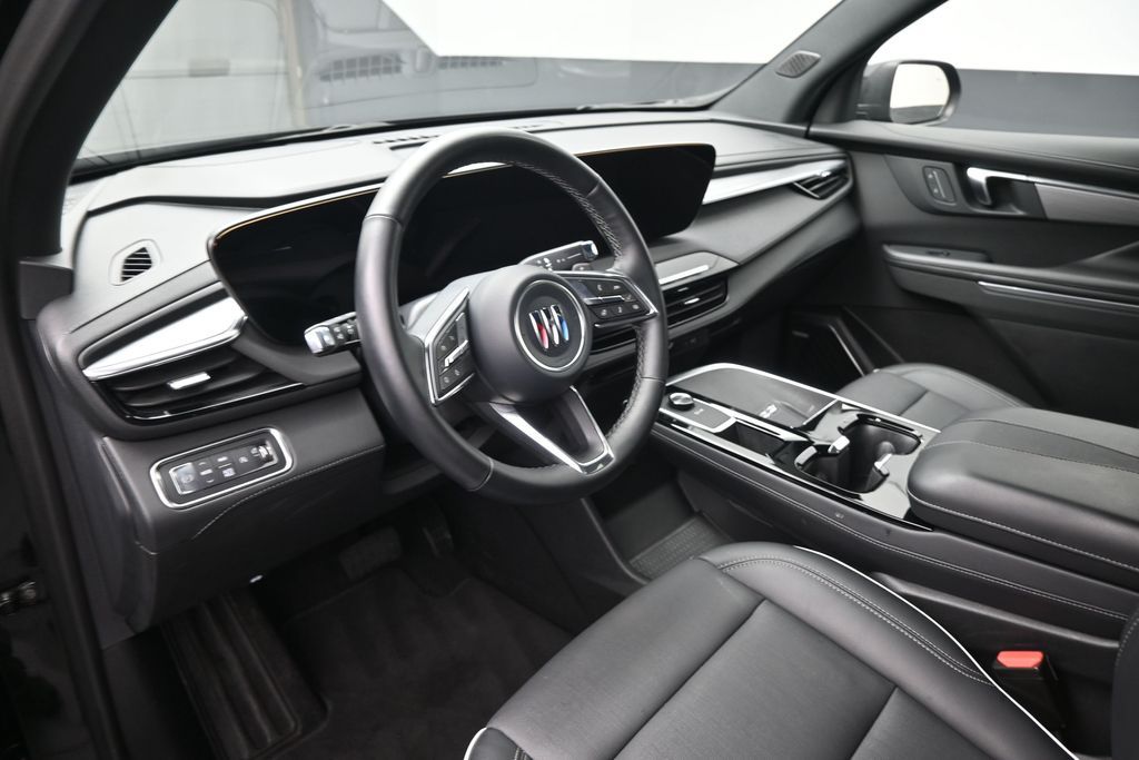 Used 2025 Buick Enclave SUV