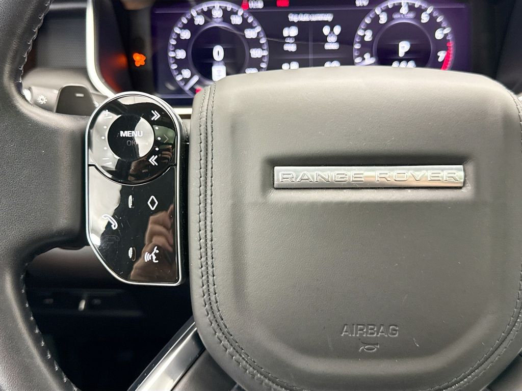 Thumbnail: 2021 Land Rover Range Rover - 11