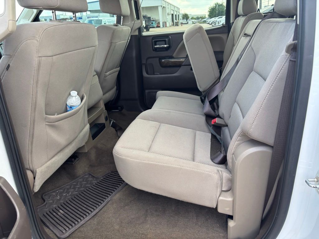 2017 Chevrolet Silverado 1500 LT White at Autostrade