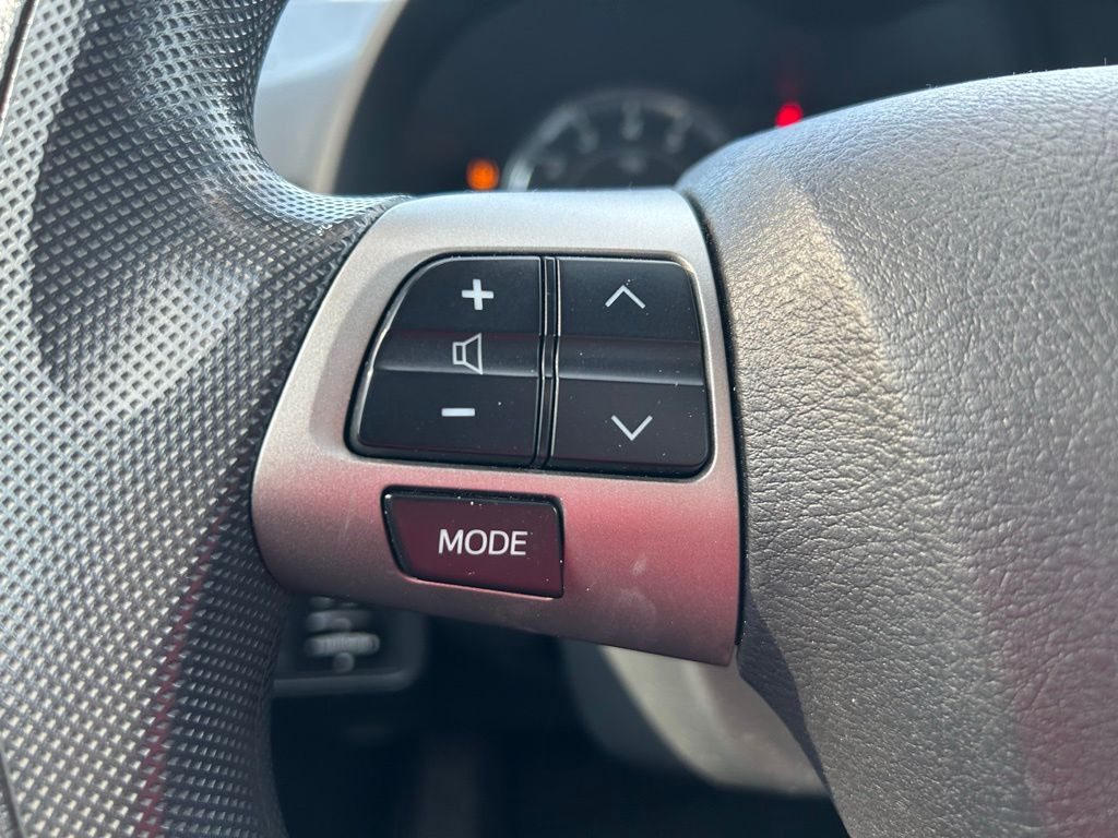 Thumbnail: 2011 Toyota Corolla - 19