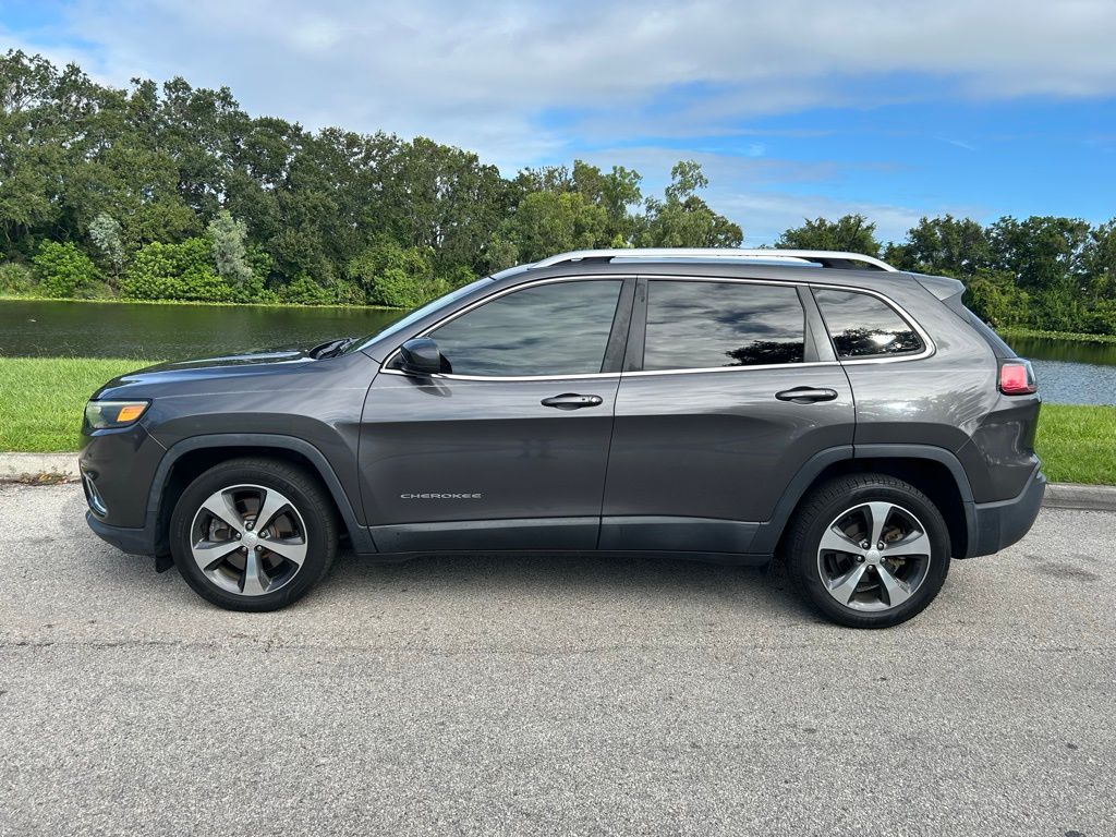 Thumbnail: 2019 Jeep Cherokee - 2