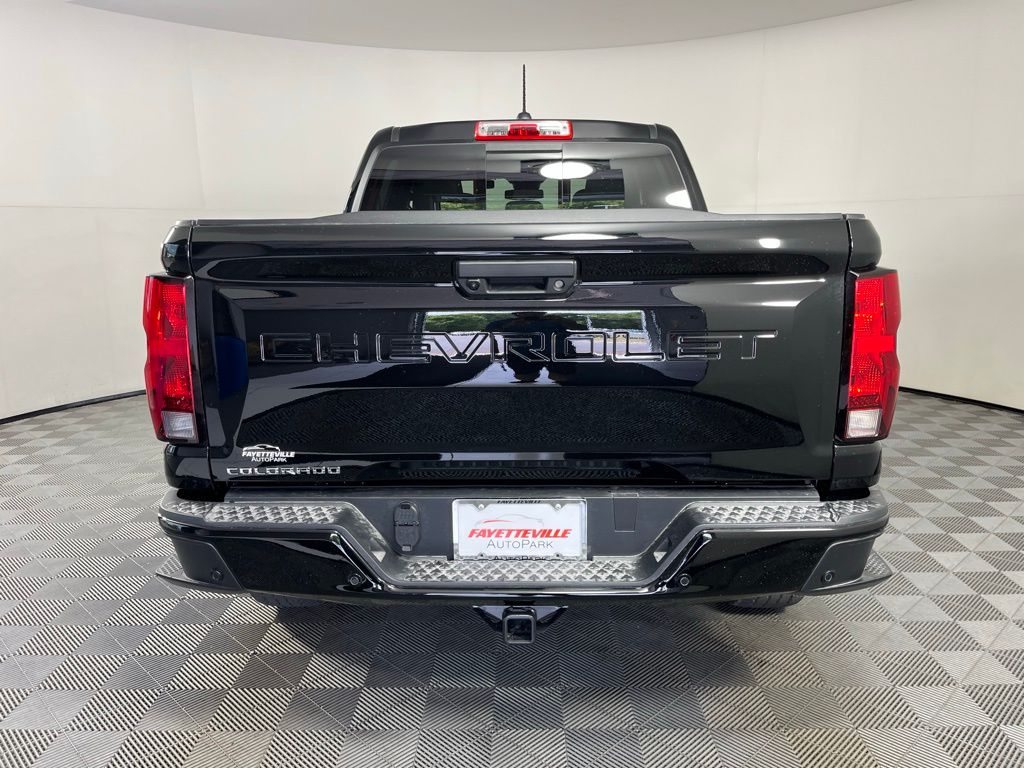 Thumbnail: 2026 Chevrolet Colorado - 4