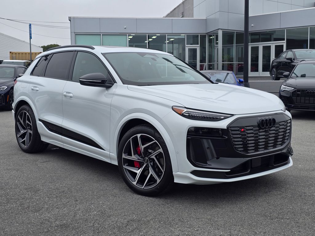 White 2027 Audi SQ6 e-tron quattro Premium Plus SUV / Crossover All-Wheel Drive 1-Speed Automatic