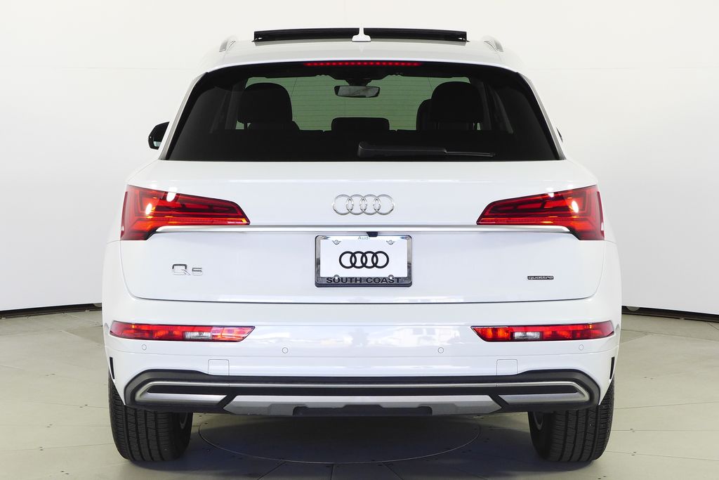 Thumbnail: 2023 Audi Q5 - 8