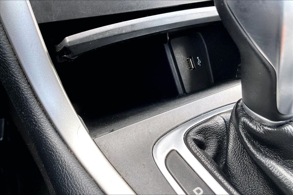 Used 2018 Ford Edge SEL 4D Sport Utility