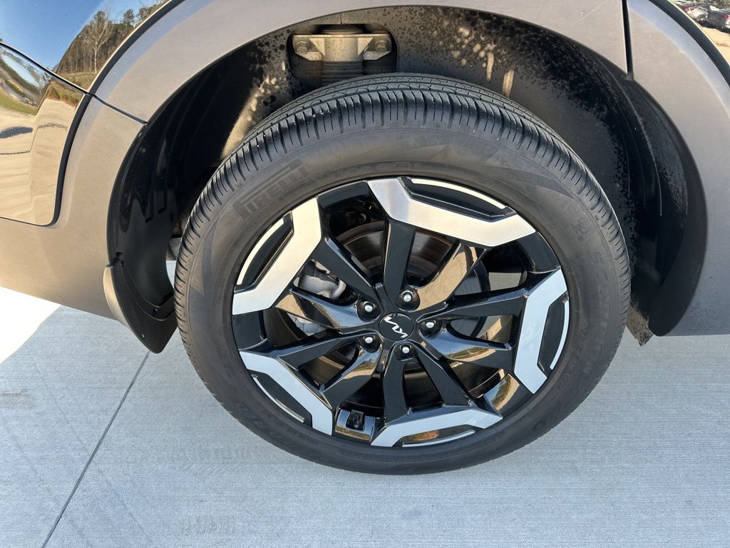 2023 Ebony Black Kia Telluride S AWD SUV