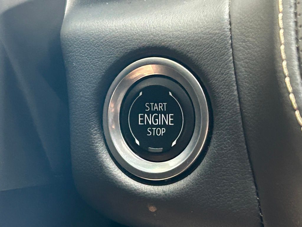 Used 2024 Black Chevrolet Premier image 33