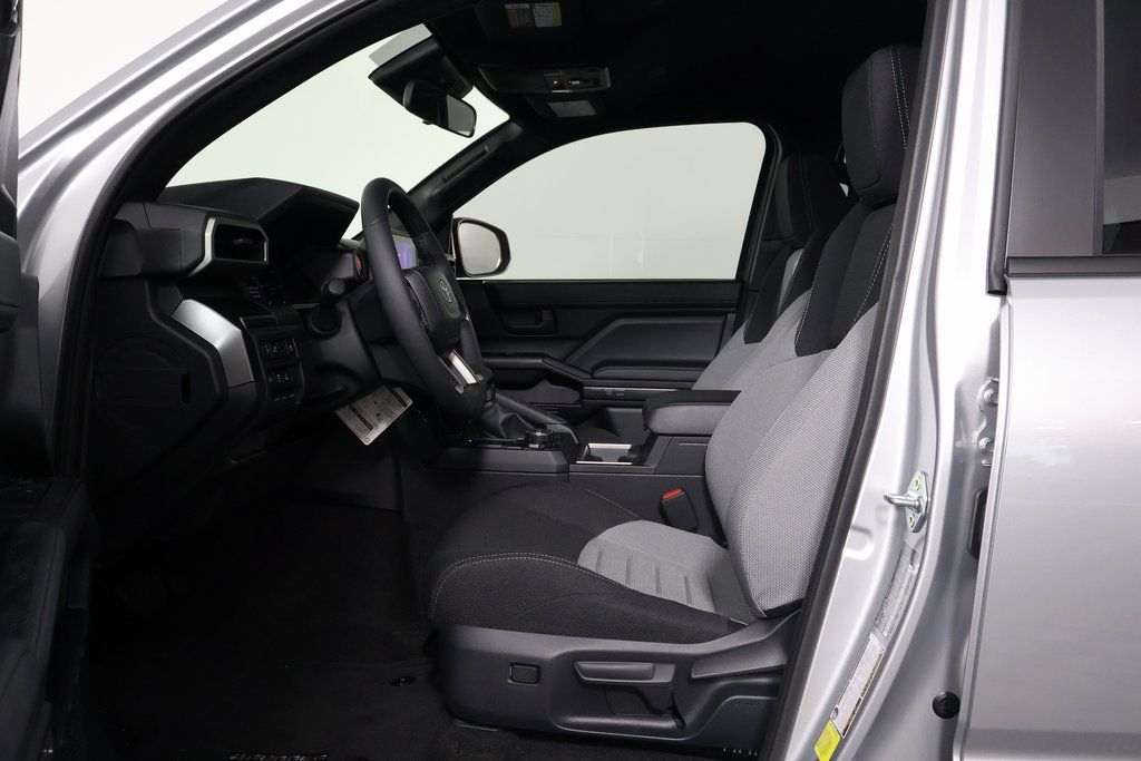 Thumbnail: 2025 Toyota 4Runner - 10