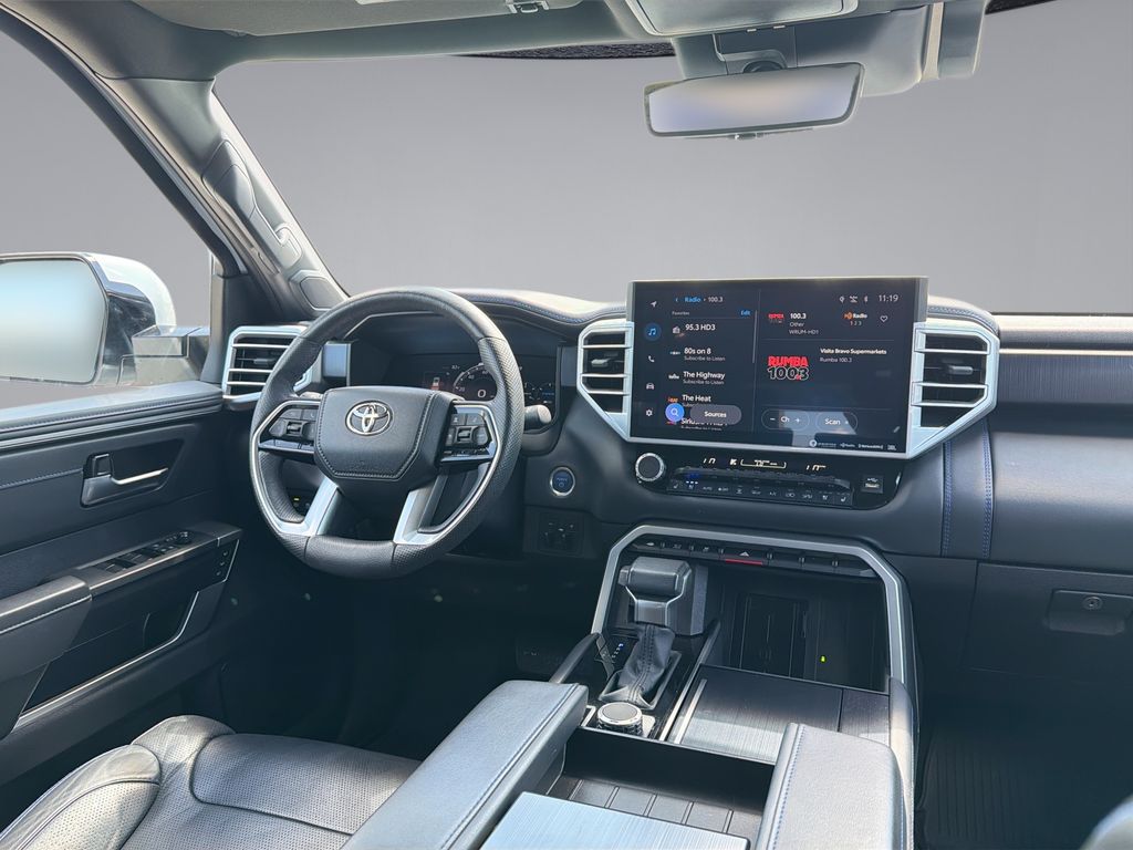 Thumbnail: 2023 Toyota Sequoia - 19