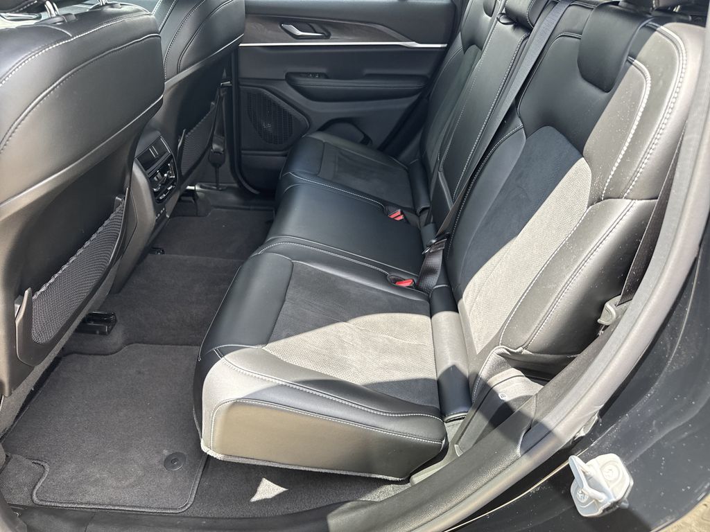 2026 Jeep Grand Cherokee Altitude Black at Victoria Chrysler Dodge Jeep Ram