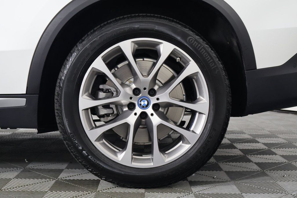 Thumbnail: 2024 BMW X5 - 16