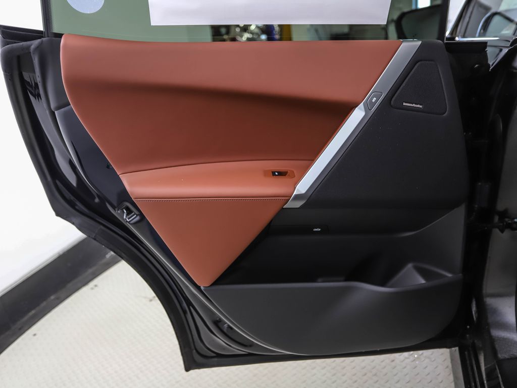 Thumbnail: 2026 BMW iX - 20