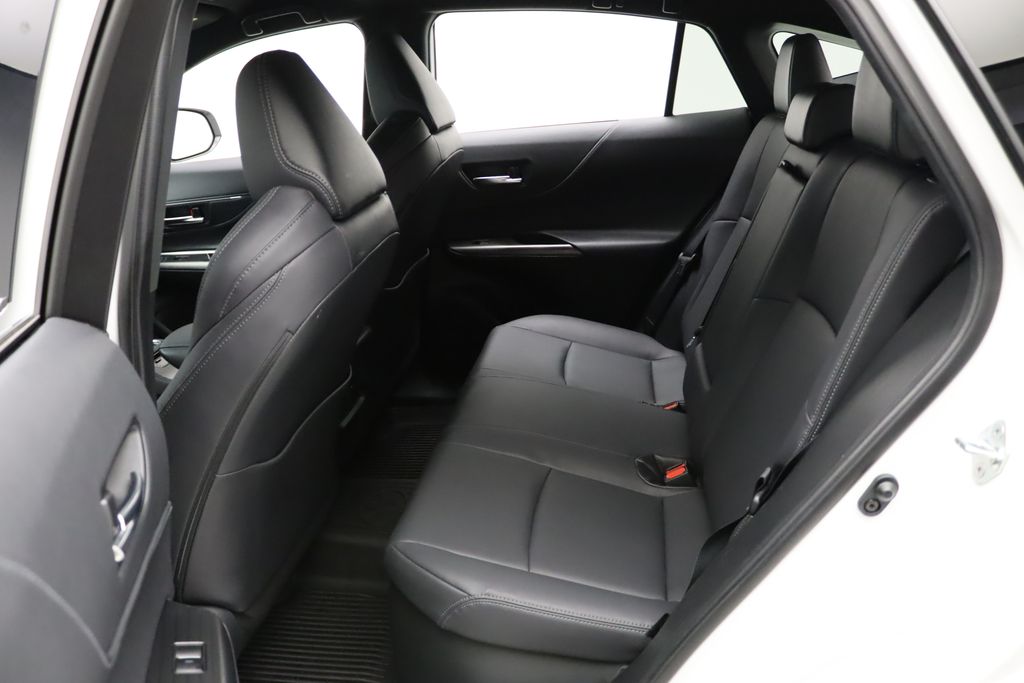 Thumbnail: 2023 Toyota Venza - 19